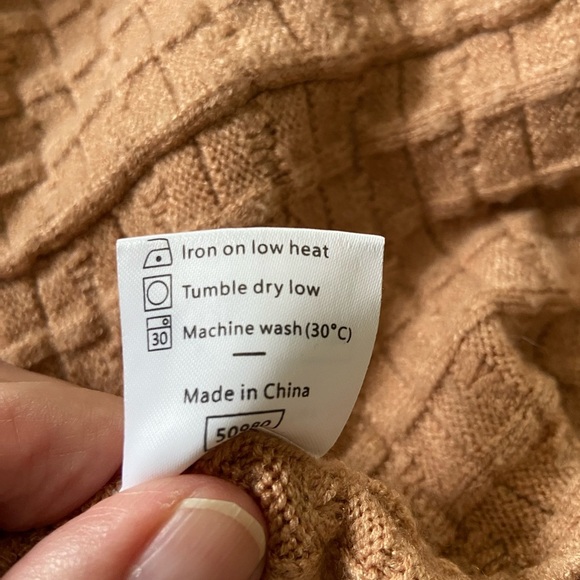 OfeefaN Amazon Waffle Knit Cardigan Old Money Minimalist Parisian Chic Size L - Picture 5 of 11